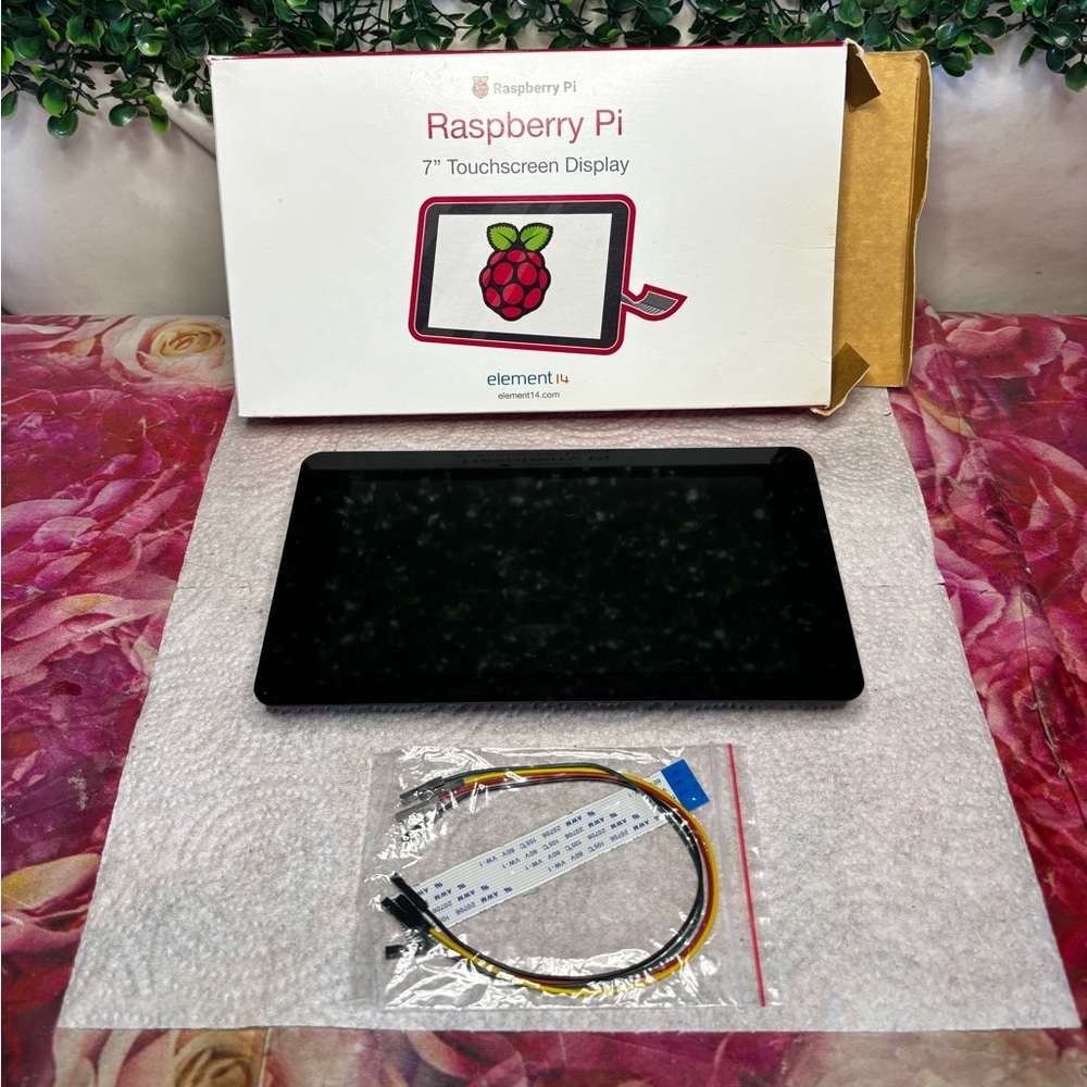 Raspberry pi 7” touchscreen display